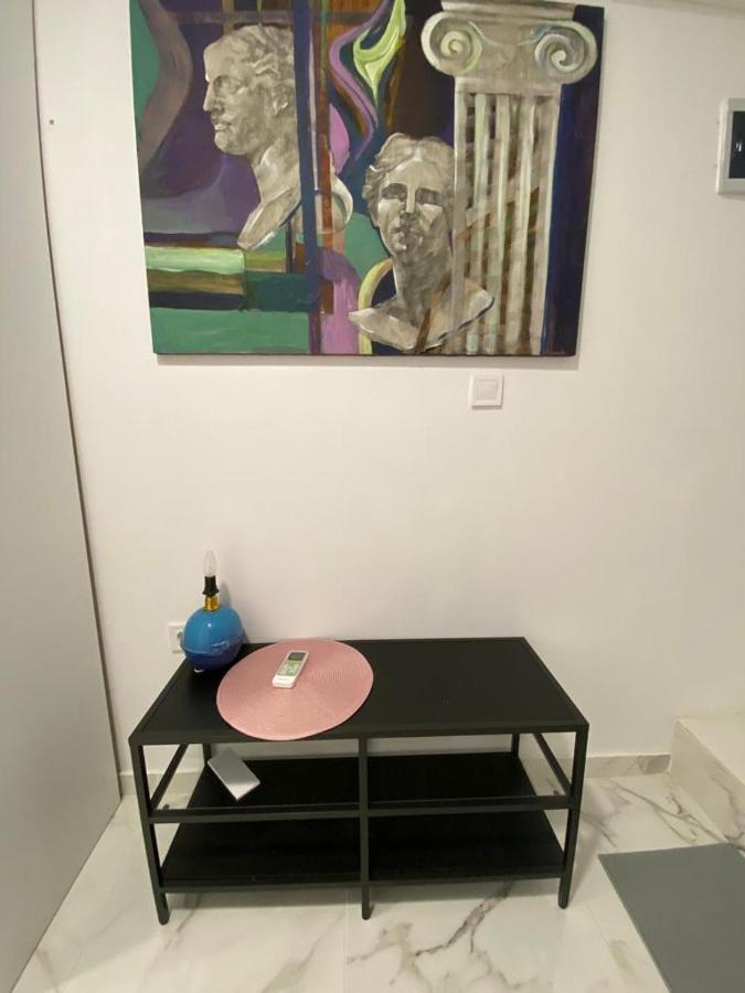 Nirvana Comfort Apartaments 3 เทสซาโลนิกิ ภายนอก รูปภาพ