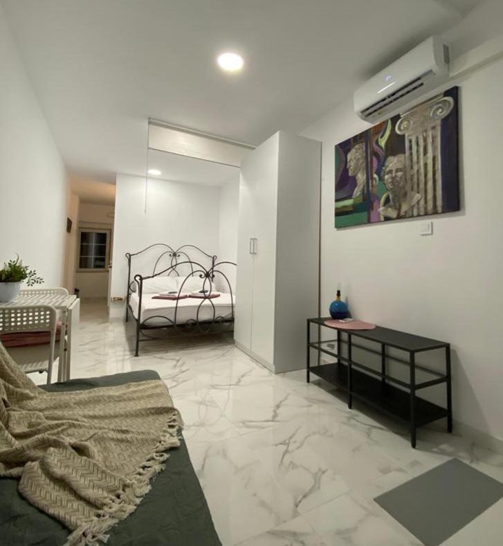 Nirvana Comfort Apartaments 3 เทสซาโลนิกิ ภายนอก รูปภาพ